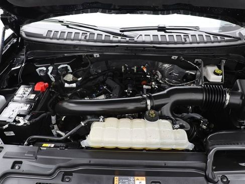 Used 2025 Ford Expedition Platinum AWD/4WD image 27