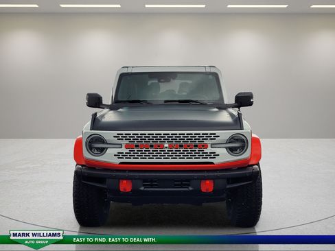 Used 2025 Ford Bronco Stroppe Edition AWD/4WD image 9