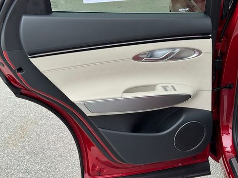 New 2026 Genesis GV70 2.5T Select image 21