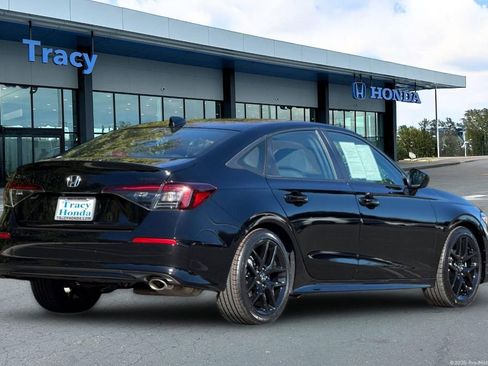 Certified 2026 Honda Civic Sport image 6