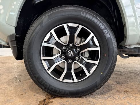 Certified 2023 Toyota Tacoma TRD Sport RWD image 10