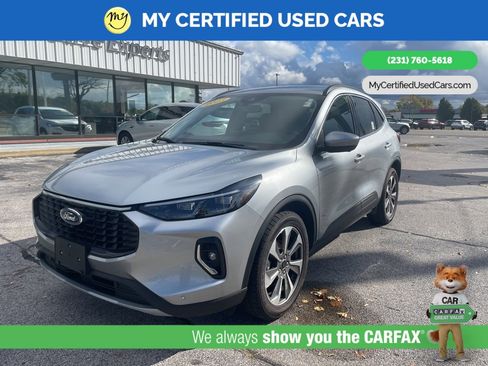 Used 2023 Ford Escape Platinum image 1