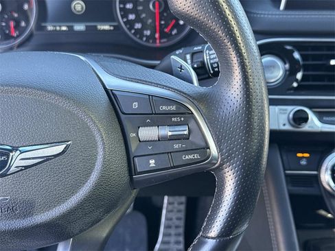 Used 2021 Genesis G70 3.3T w/ Sport Package image 8