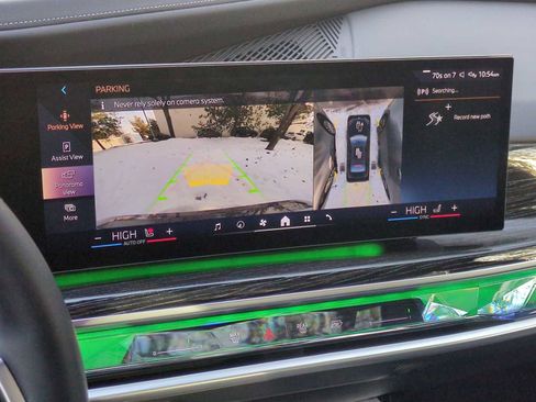 Certified 2024 BMW 760i xDrive w/ Executive Package image 31