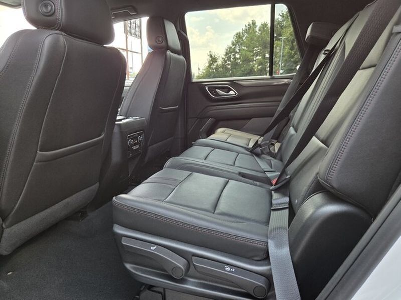 Used 2023 Chevrolet Tahoe RST AWD/4WD image 11