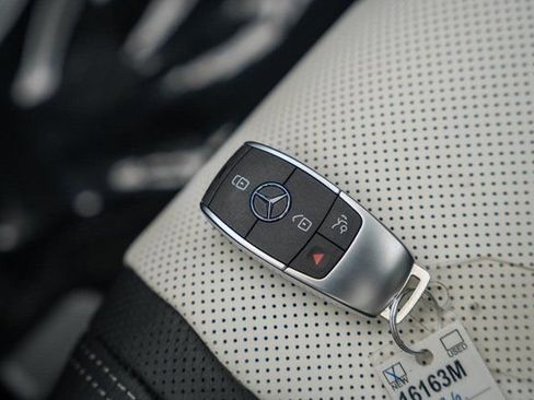 New 2026 Mercedes-Benz GLE 350 4MATIC image 46