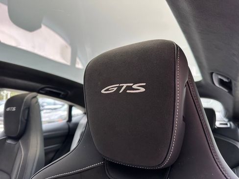 Used 2024 Porsche Taycan GTS image 18