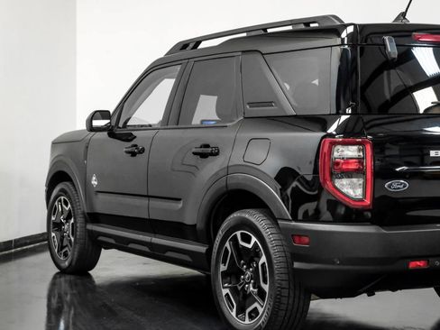 Used 2022 Ford Bronco Sport Outer Banks w/ Tech Package AWD/4WD image 12