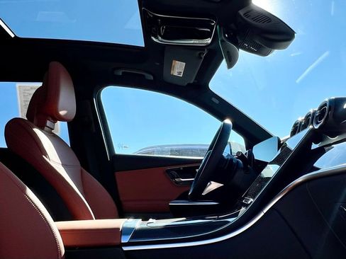 Certified 2026 Mercedes-Benz GLC 300 4MATIC image 13