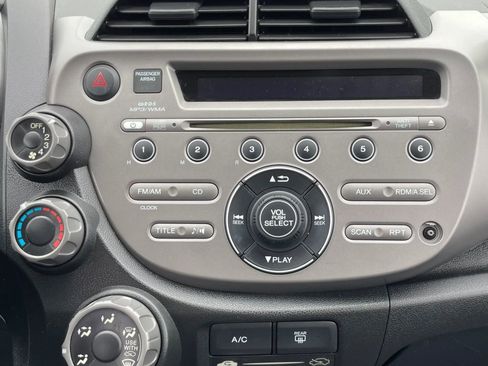 Used 2012 Honda Fit image 20