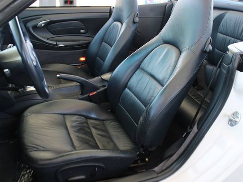 Used 2002 Porsche 911 Cabriolet image 23