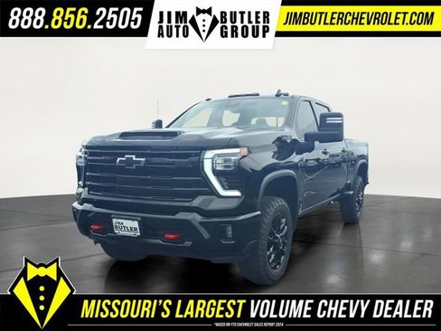 Used 2025 Chevrolet Silverado 2500 LTZ w/ LTZ Plus Package AWD/4WD image 1
