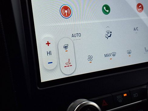 Certified 2024 Ford Edge SEL w/ Convenience Package image 5