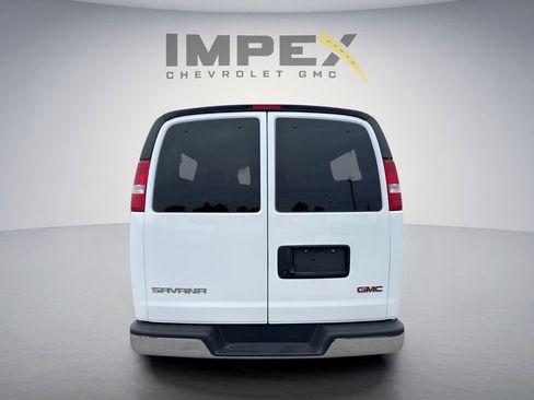 Used 2025 GMC Savana 3500 LT w/ LT Preferred Equipment Group RWD image 3