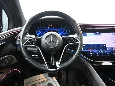 Used 2023 Mercedes-Benz EQS 580 4MATIC SUV image 33