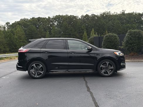 Used 2020 Ford Edge ST w/ Equipment Group 401A AWD/4WD image 5