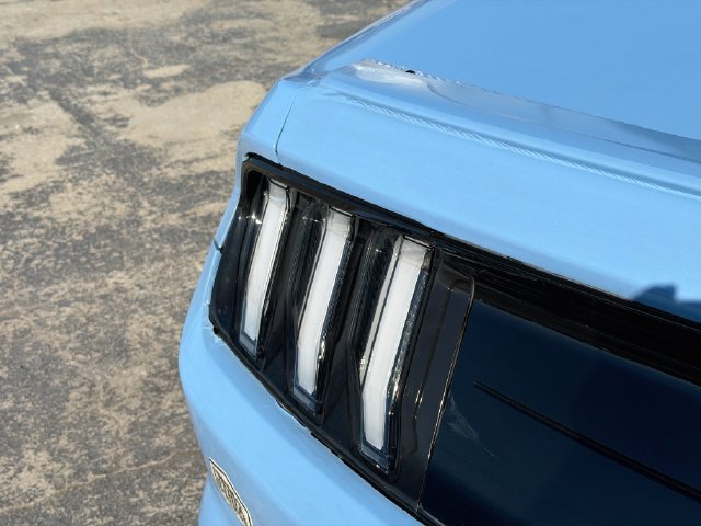 Certified 2021 Ford Mustang Premium RWD image 11