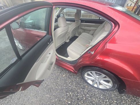Used 2013 Subaru Legacy 2.5i Premium AWD/4WD image 11