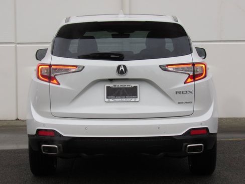 Used 2024 Acura RDX w/ Technology Package image 7