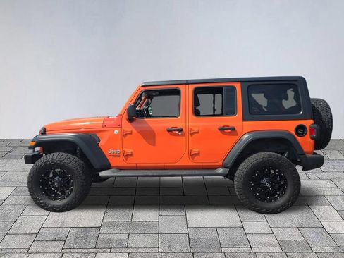 Used 2018 Jeep Wrangler Unlimited Sport S AWD/4WD image 4