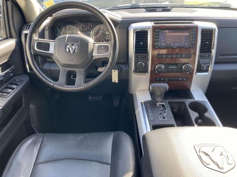 Used 2011 RAM 1500 Laramie AWD/4WD image 11