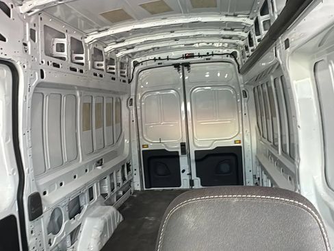 Used 2021 Ford Transit 250 148 High Roof Extended RWD image 26