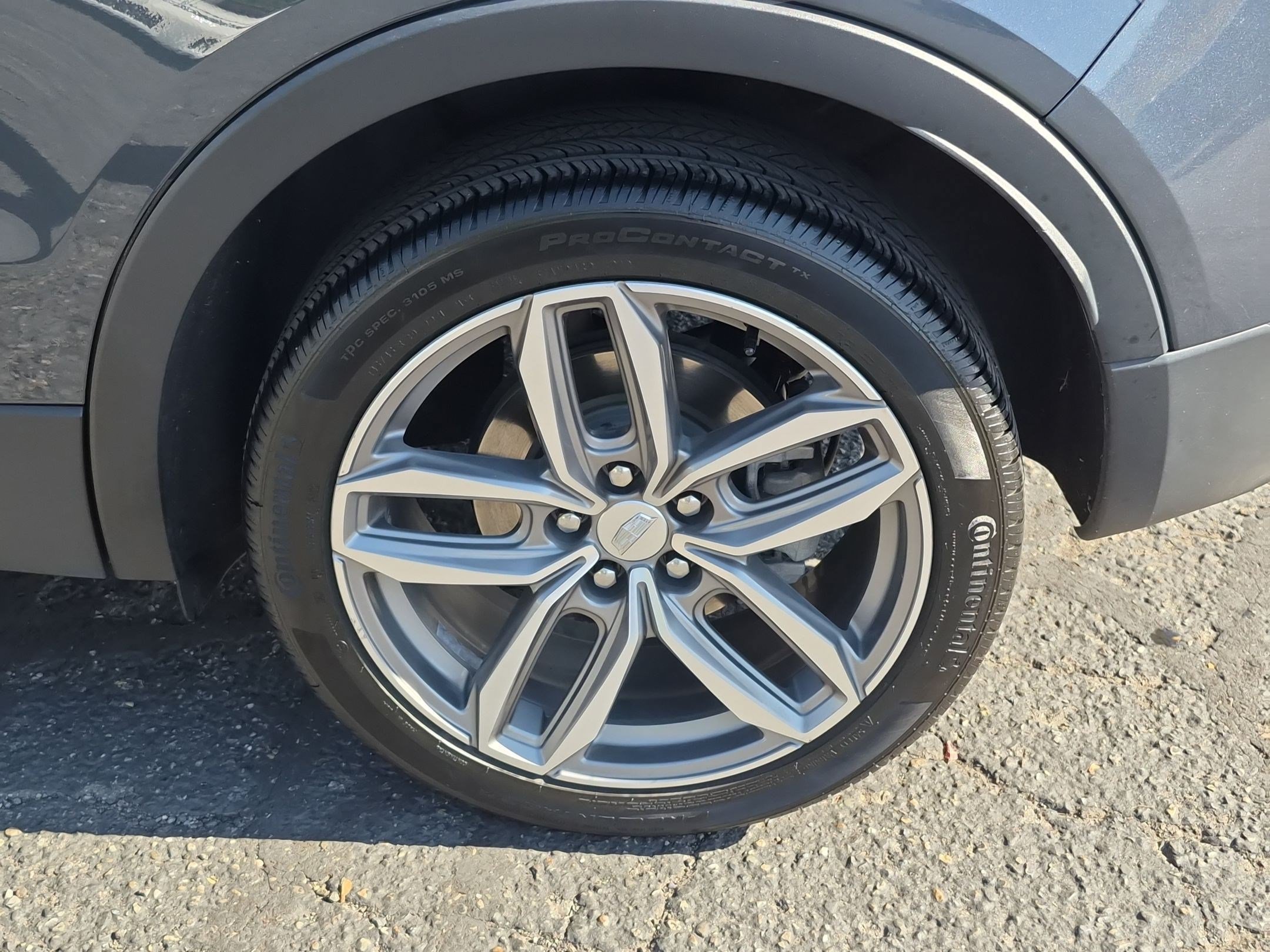 Used 2019 Cadillac XT4 Sport w/ Cold Weather Package AWD/4WD image 12