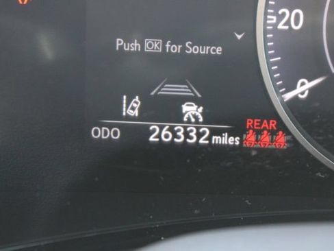 Certified 2025 Lexus NX 250 FWD w/ Accessory Package (2T) image 15
