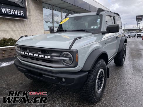 Used 2022 Ford Bronco Big Bend w/ Sasquatch Package image 1