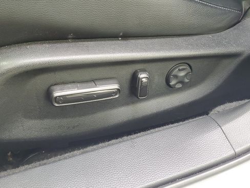 Used 2018 Honda Accord Touring image 21