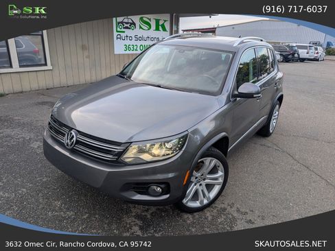 Used 2013 Volkswagen Tiguan SEL image 1