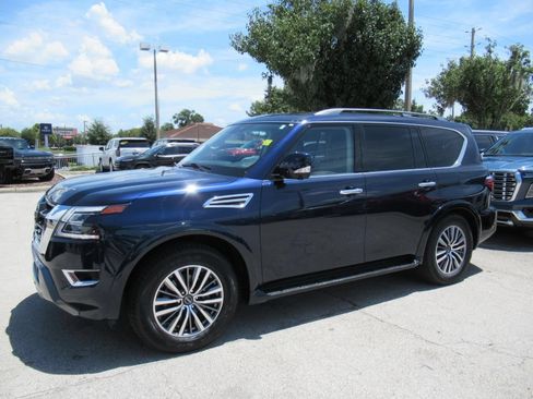 Used 2023 Nissan Armada SL w/ Cargo Package RWD image 4