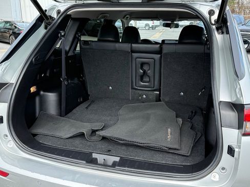 Used 2024 Mitsubishi Outlander SE image 13