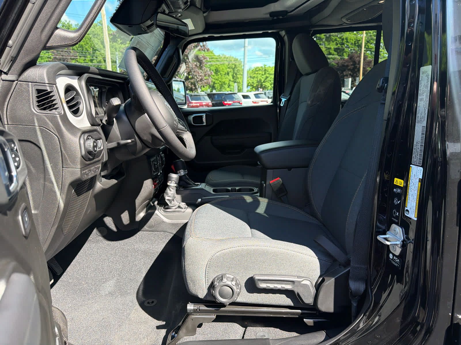 New 2026 Jeep Gladiator Sport AWD/4WD image 7