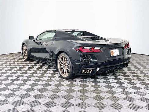 Used 2025 Chevrolet Corvette 2LT image 6