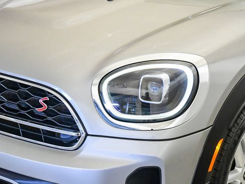 Certified 2023 MINI Cooper Countryman S FWD image 9