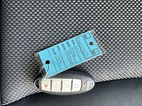 Used 2017 Nissan Pathfinder SV FWD image 32