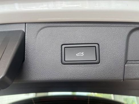 New 2026 Volkswagen Atlas Peak Edition image 26