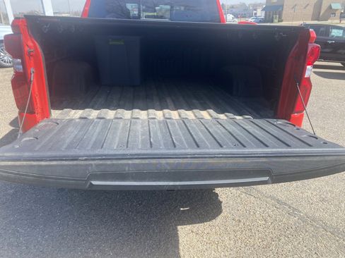 Used 2022 Chevrolet Silverado 1500 ZR2 image 10