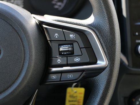 Used 2023 Subaru Forester BASE image 17