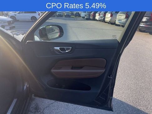 Certified 2023 Volvo XC60 B5 Plus w/ Climate Package AWD/4WD image 5