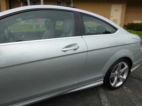 Used 2015 Mercedes-Benz C 350 Coupe image 10