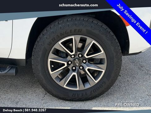 Used 2023 Chevrolet Suburban Z71 w/ Max Trailering Package AWD/4WD image 9