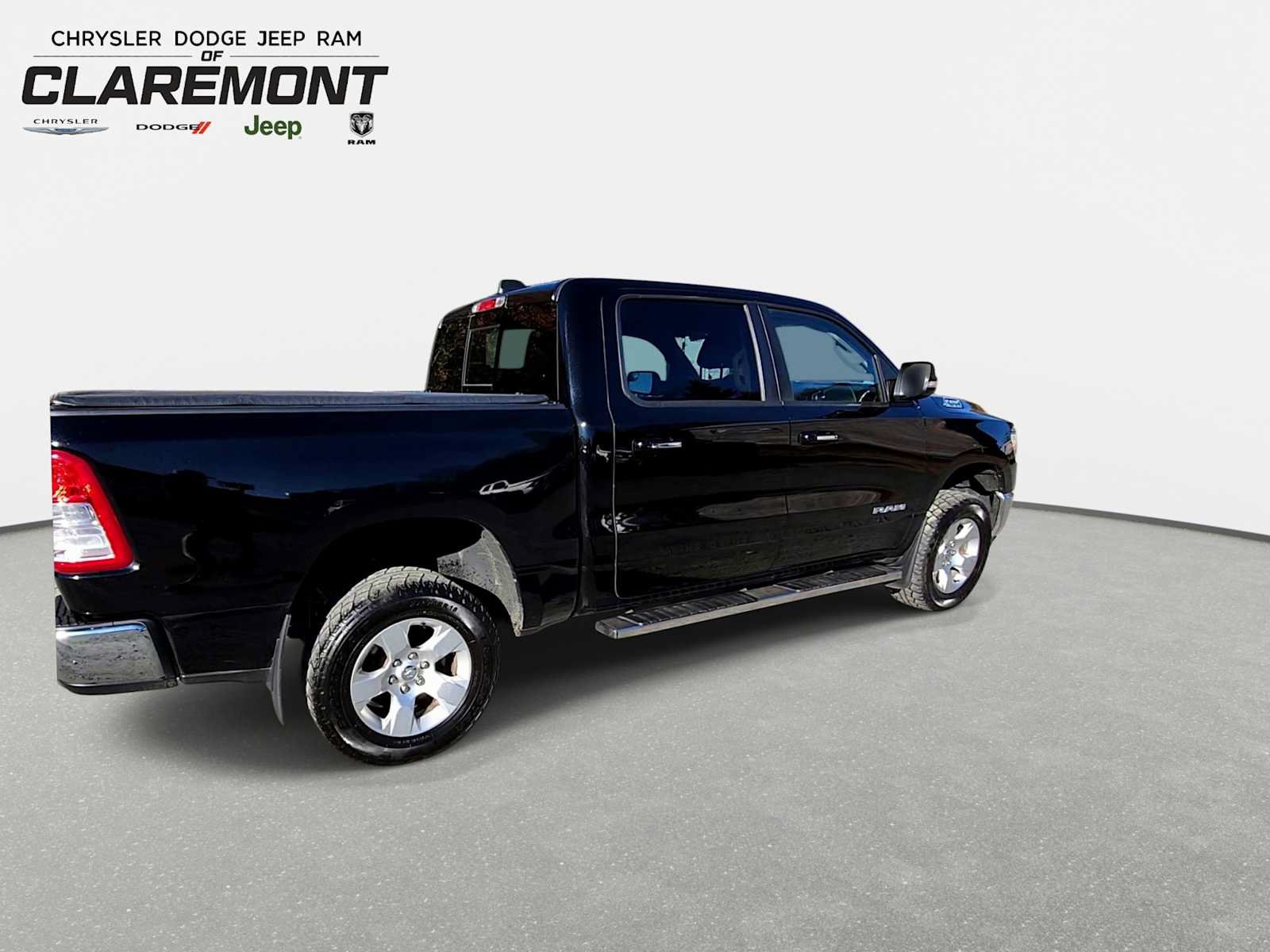 Used 2019 RAM 1500 Big Horn AWD/4WD image 3