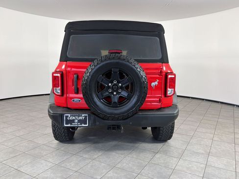 Used 2022 Ford Bronco Black Diamond AWD/4WD image 10