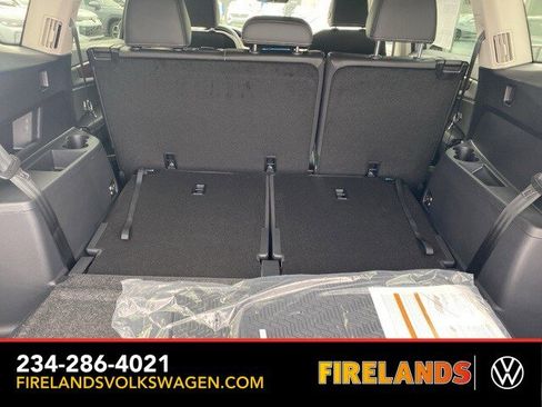 New 2026 Volkswagen Atlas SE image 65