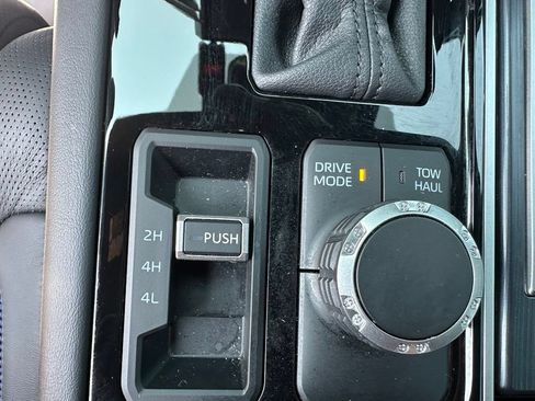 Used 2024 Toyota Sequoia Platinum AWD/4WD image 22
