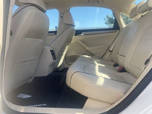 Used 2016 Volkswagen Passat 1.8T SE image 23