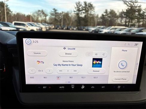 Used 2025 Ford Maverick XL image 23