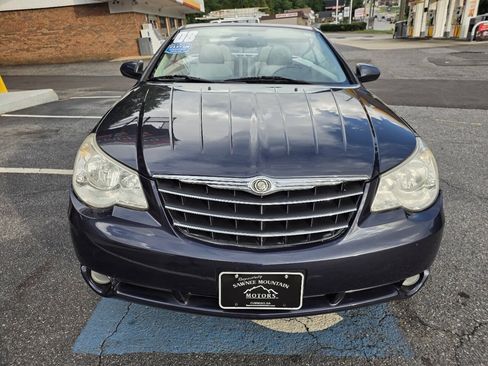 Used 2008 Chrysler Sebring Touring w/ Special Touring Group FWD image 9